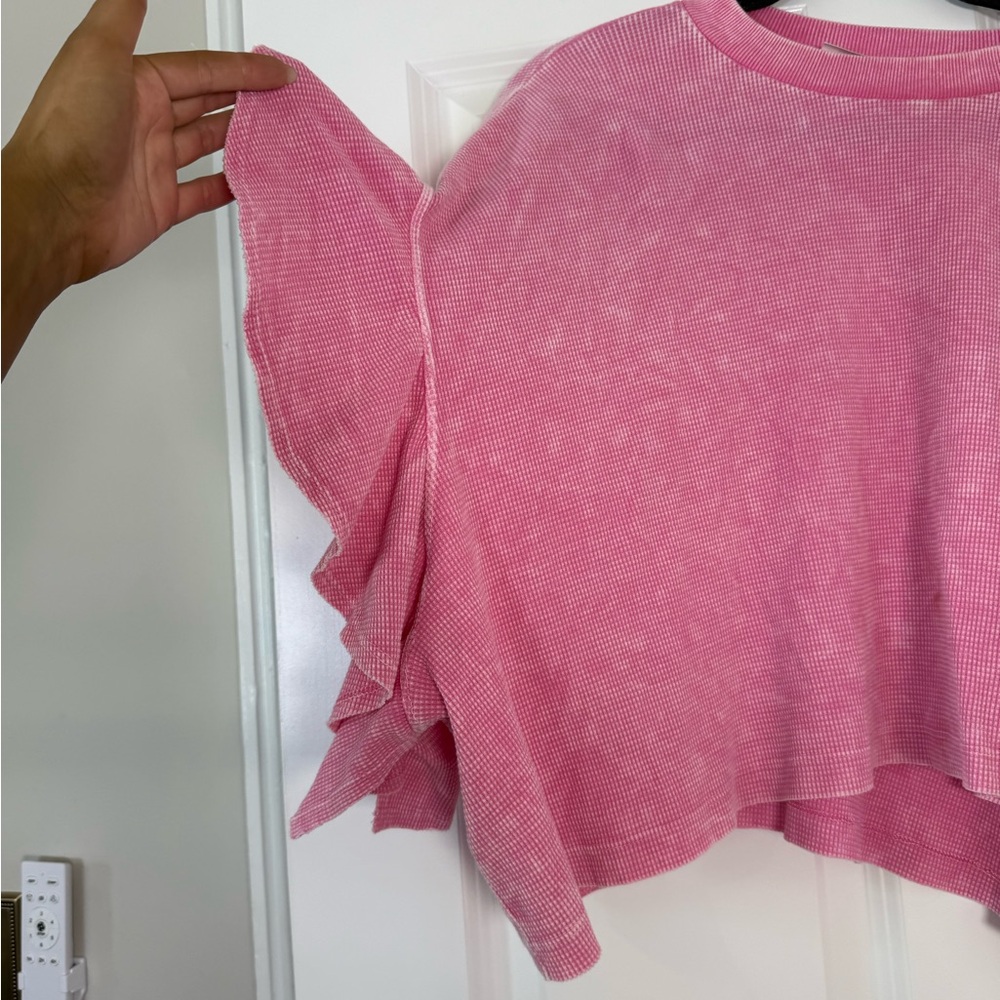 Cropped Ruffle Tee - Picture 4 of 6